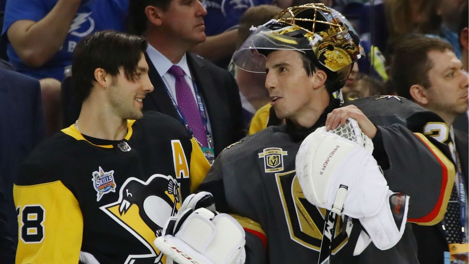 Penguins players contact Fleury to get him to return to Pittsburgh! 