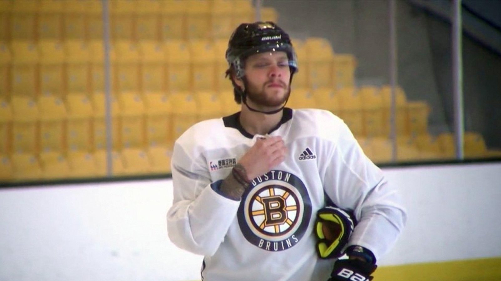 Bruins not happy with Pastrnak after blowing off 14 day quarantine
