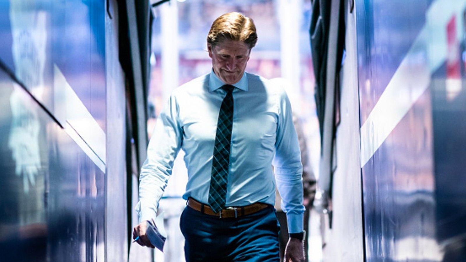 Mike Babcock accepts first coaching job since being fired by the Leafs