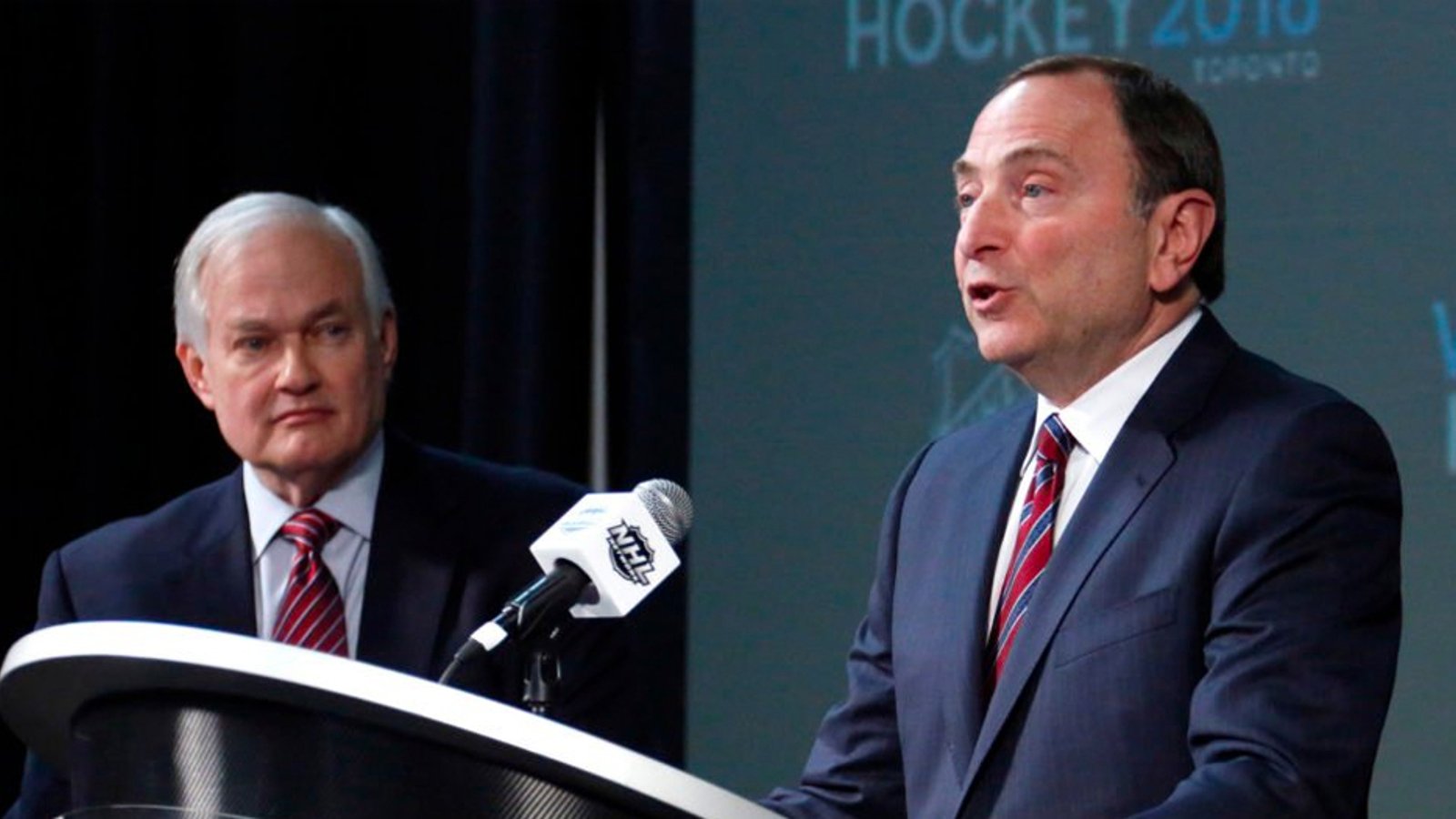 Report: War brewing between NHL and players over salary demands