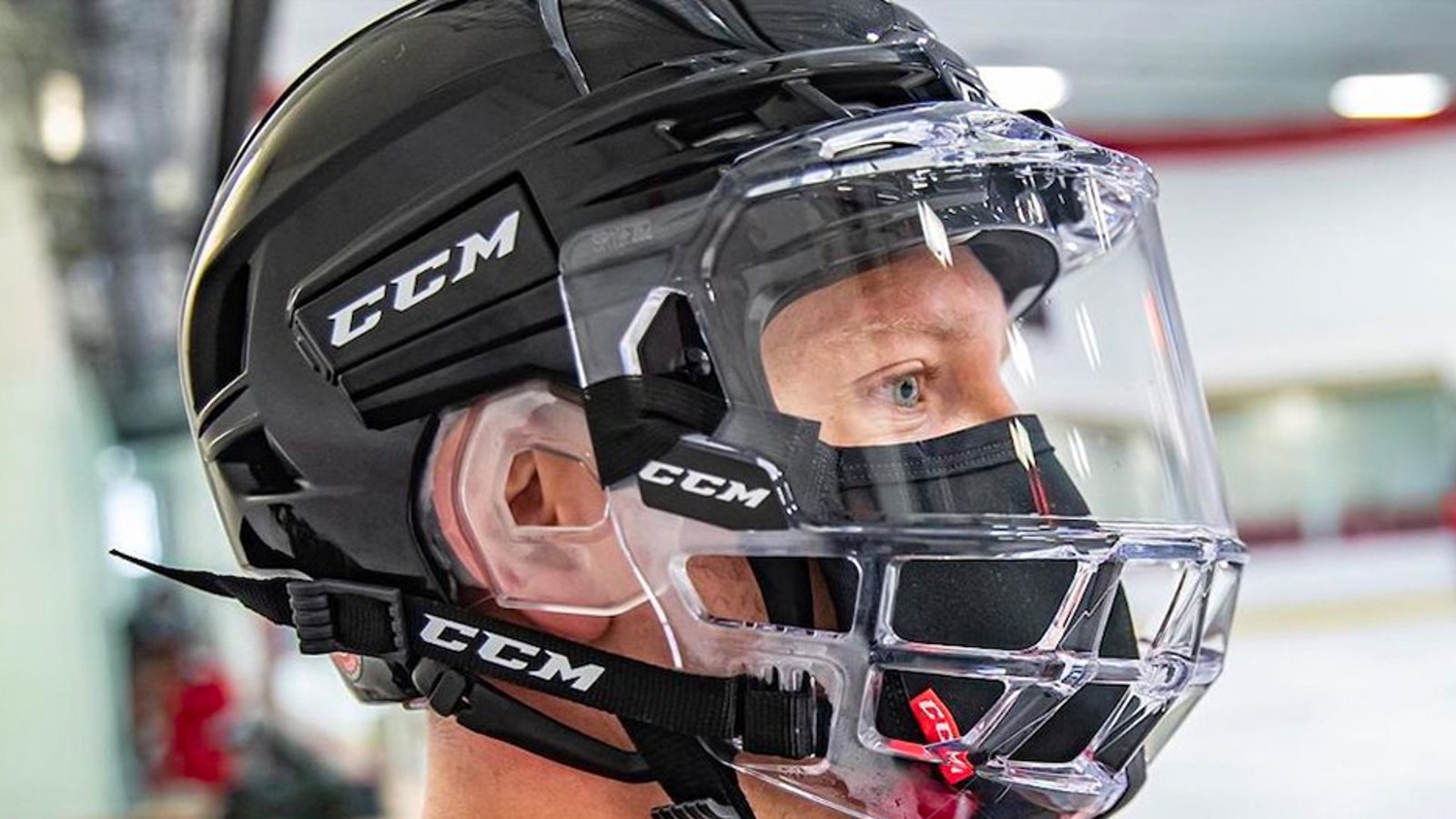 Top Finnish league makes full face-shields mandatory, NHL to follow suit?