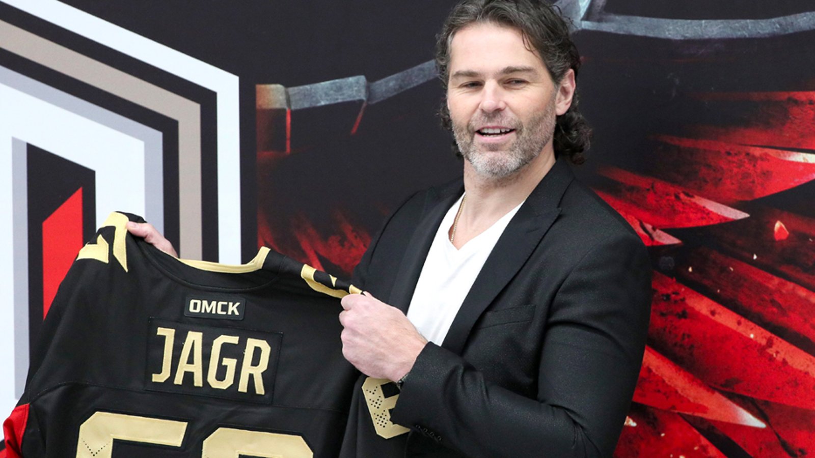 Report: Jagr confirms his return for 33rd season