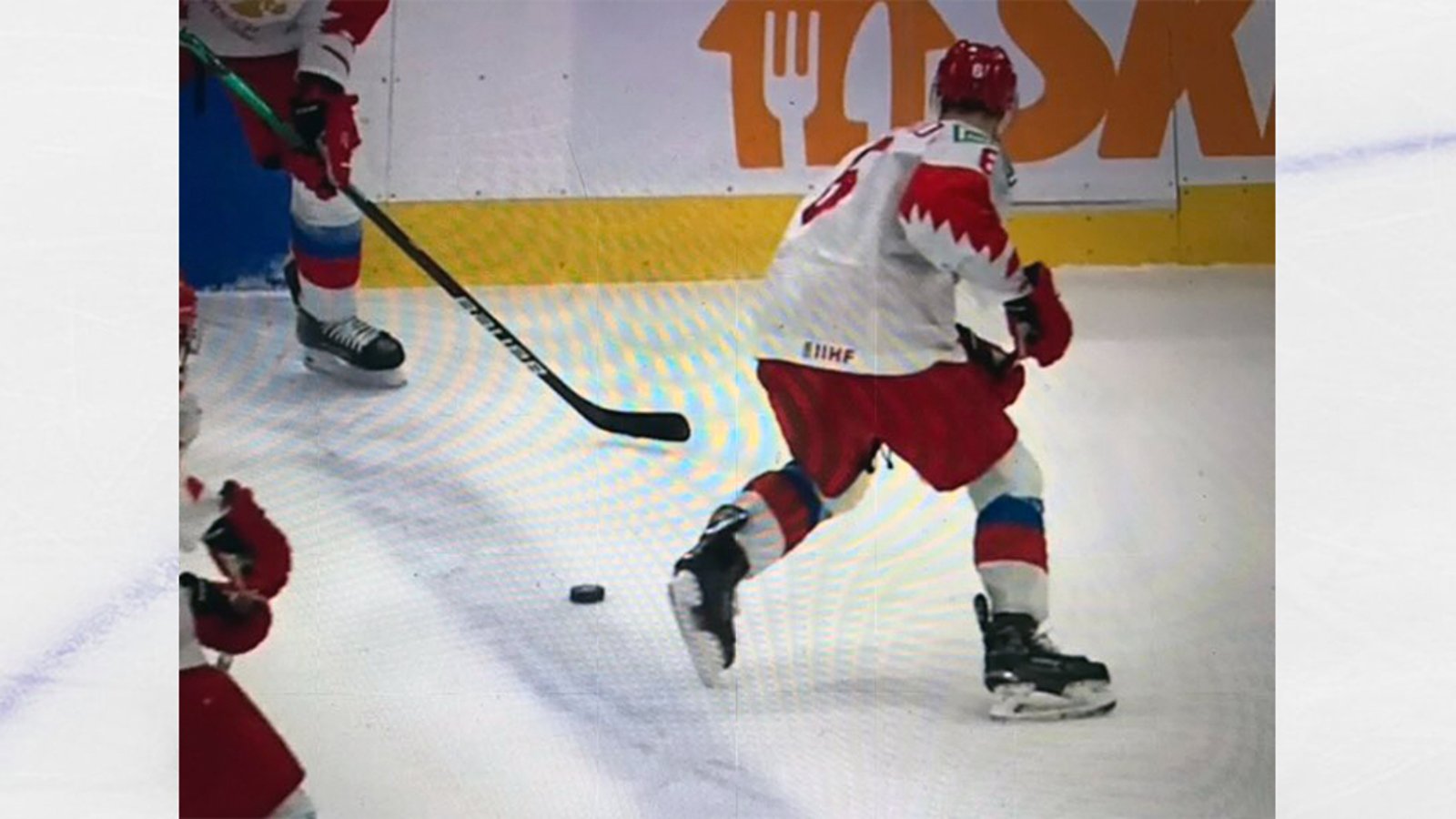 Russia robbed of a goal due to ridiculous offside challenge