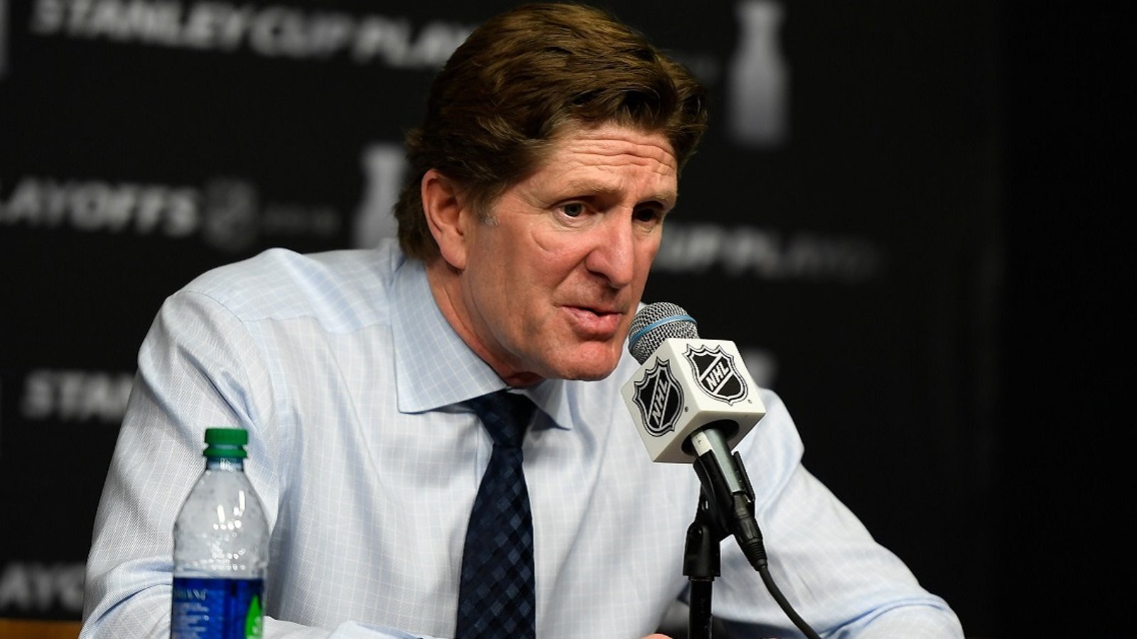 Former players, pundits and fans slam NBC after Mike Babcock's debut.