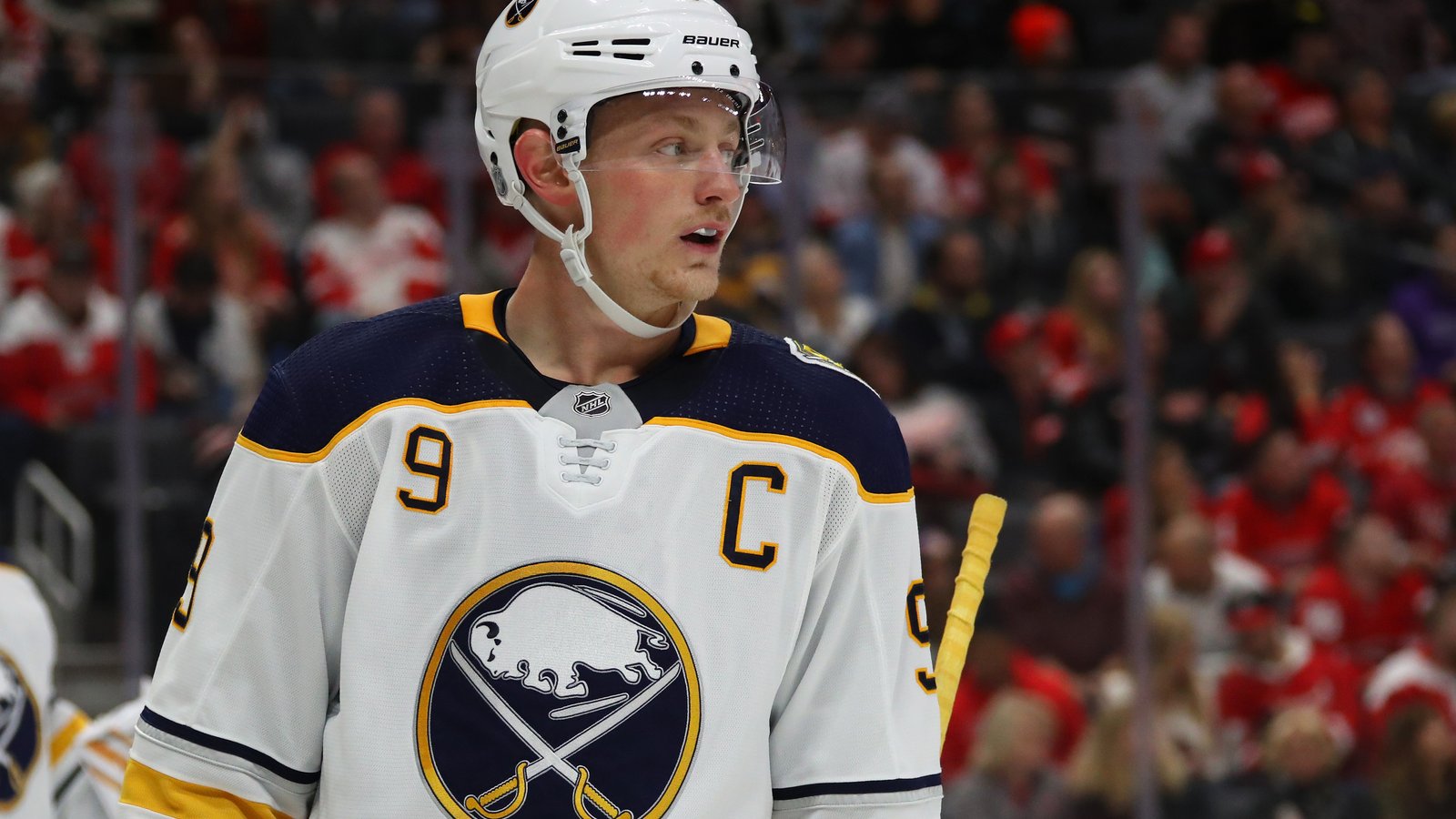 Sabres reportedly backing down on Eichel trade
