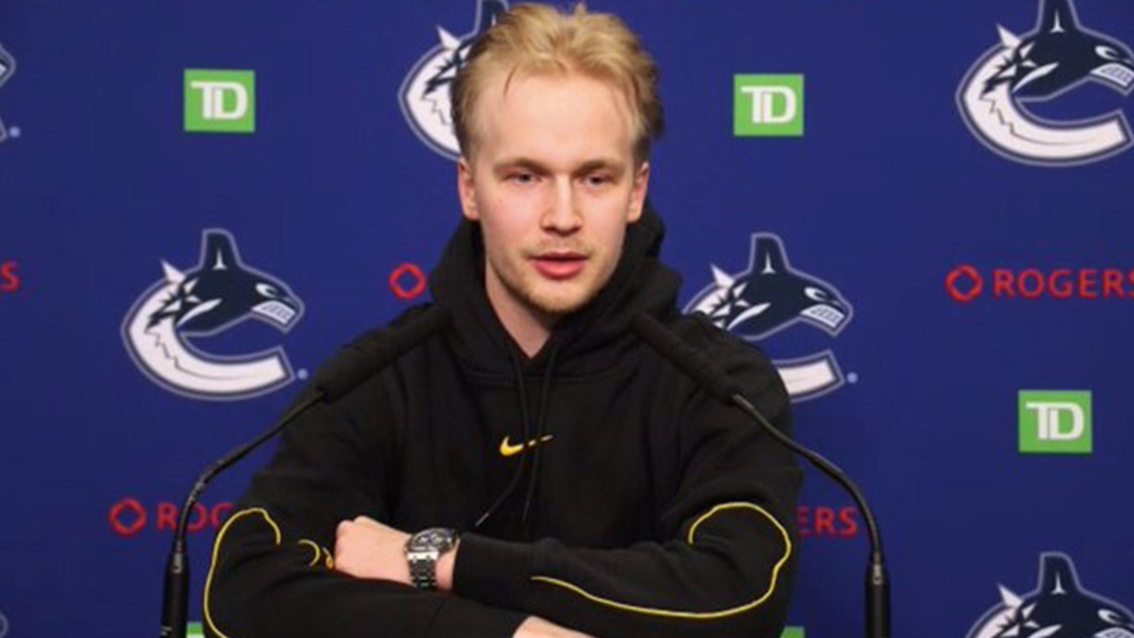 Pettersson discloses his injury, talks about contract negotiations and potentially “playing elsewhere”