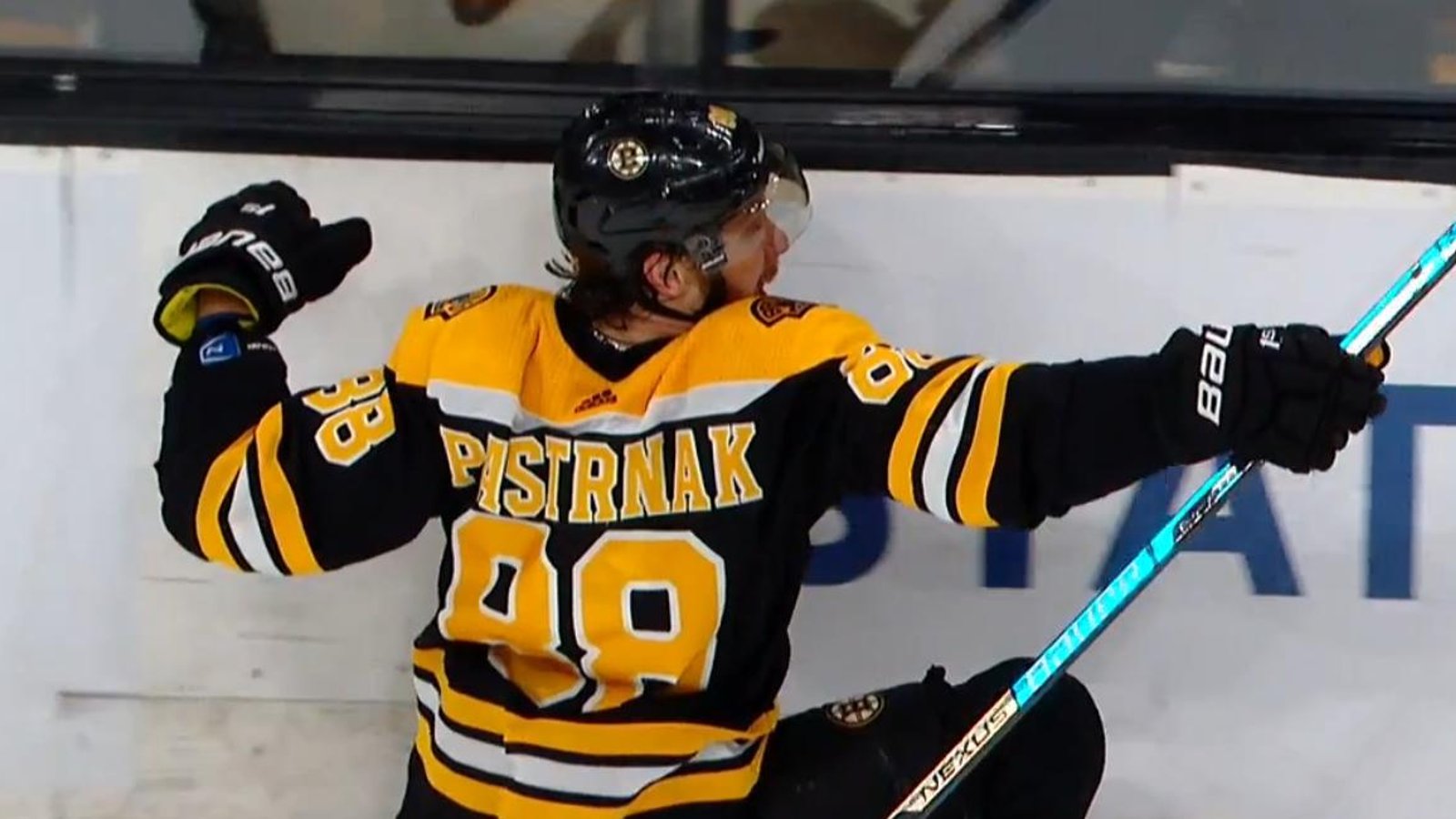 David Pastrnak opens the second round with a hat trick against the Islanders.