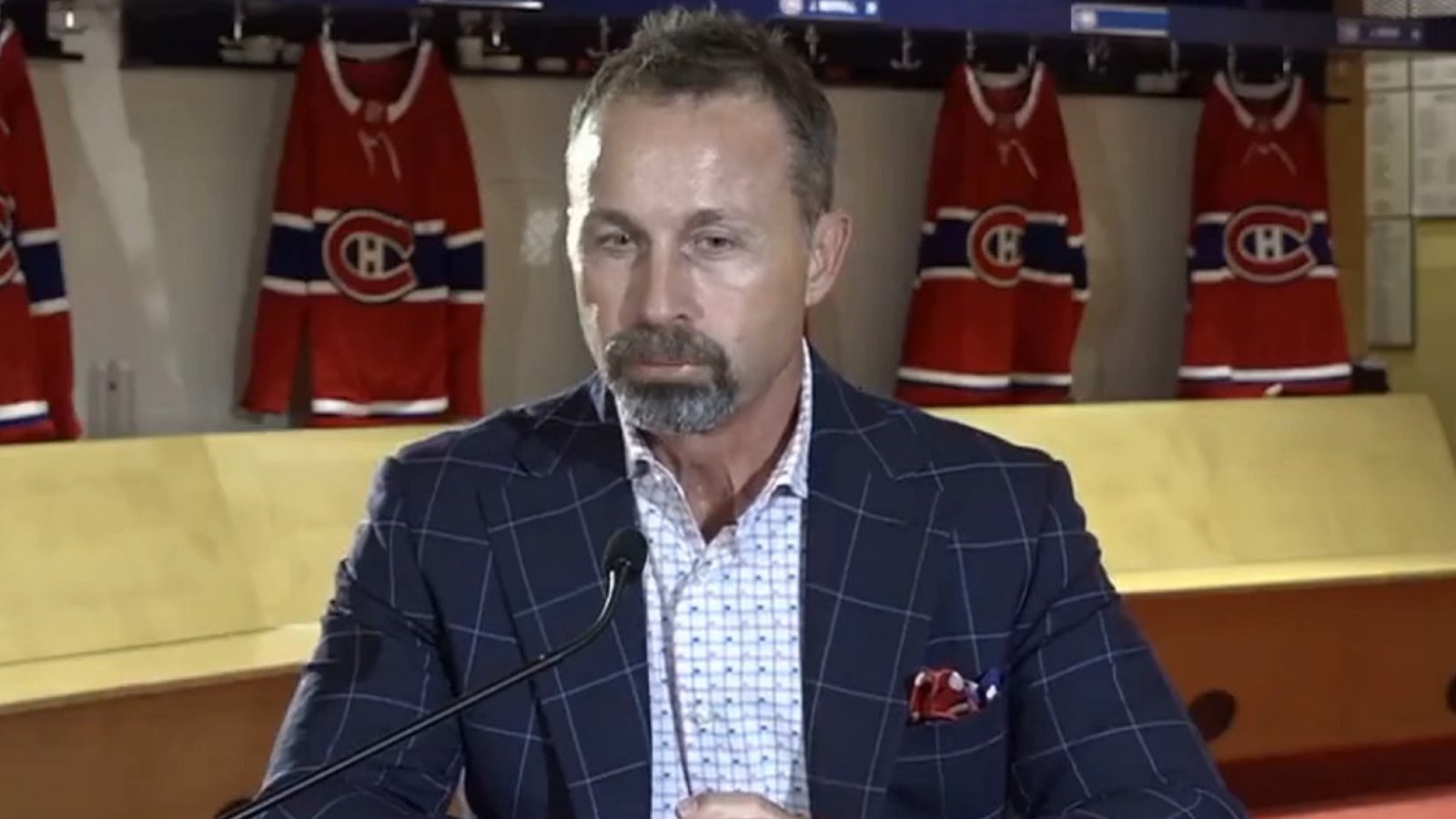Canadiens aGM Trevor Timmins completely shuts downs when asked about Logan Mailloux.