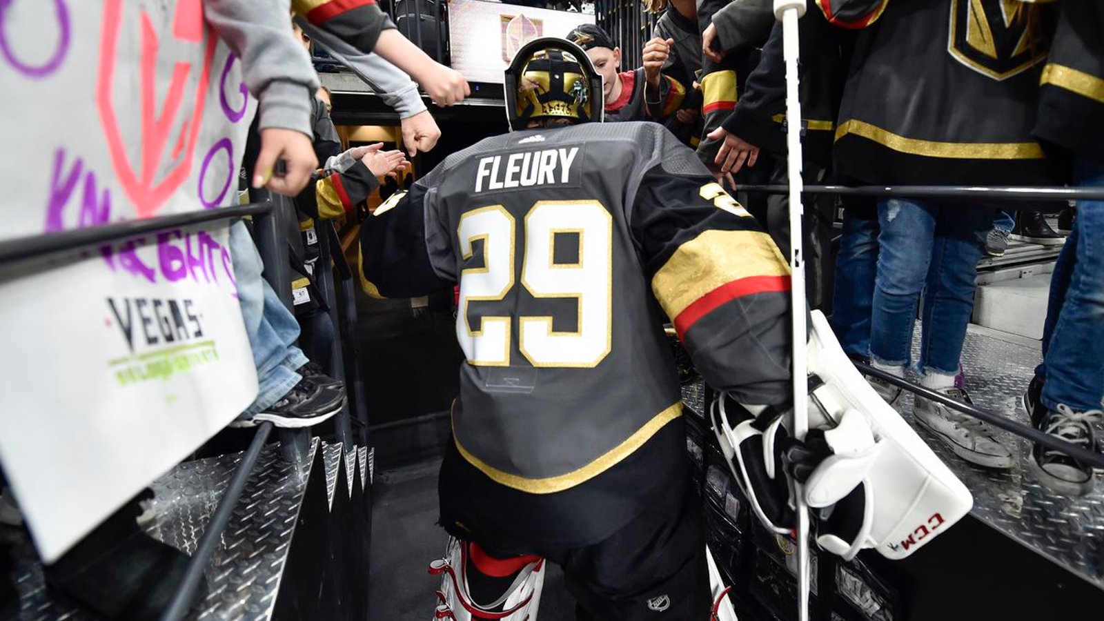 Fleury’s former teammate shares new information on his trade out of Vegas 