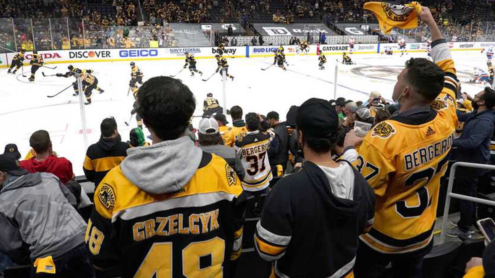 TD Garden announces new fan safety protocols to attend home games 