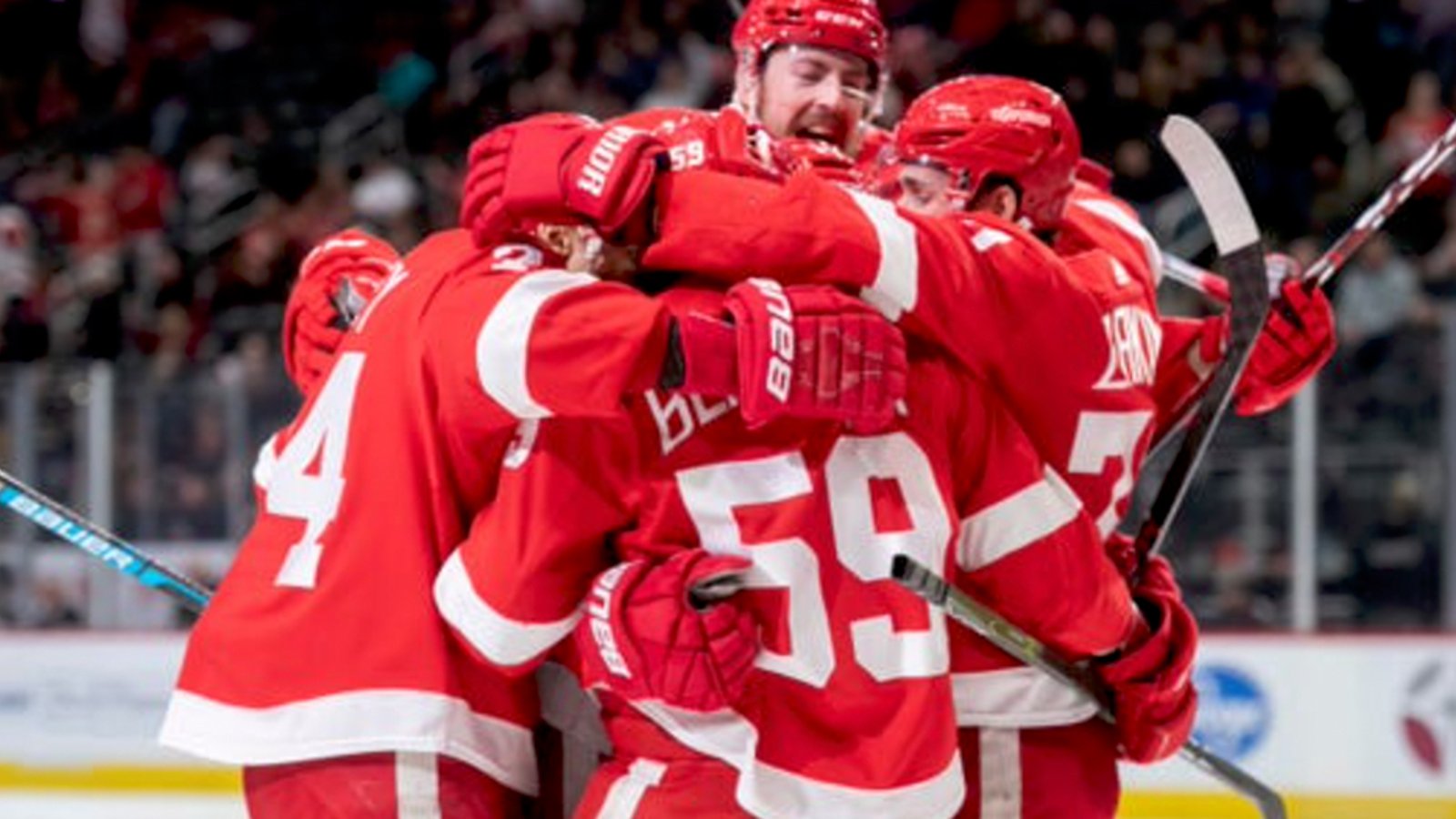 Detroit Red Wings release 1st look at new jersey 