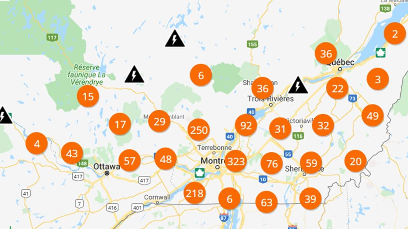 ALERTE: Près de 500 000 pannes d'électricité au Québec