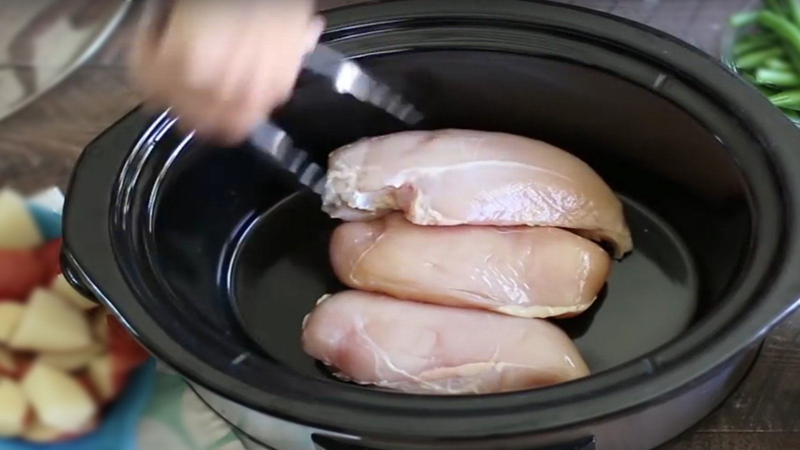 Poitrines de poulet dans sa sauce hors du commun.