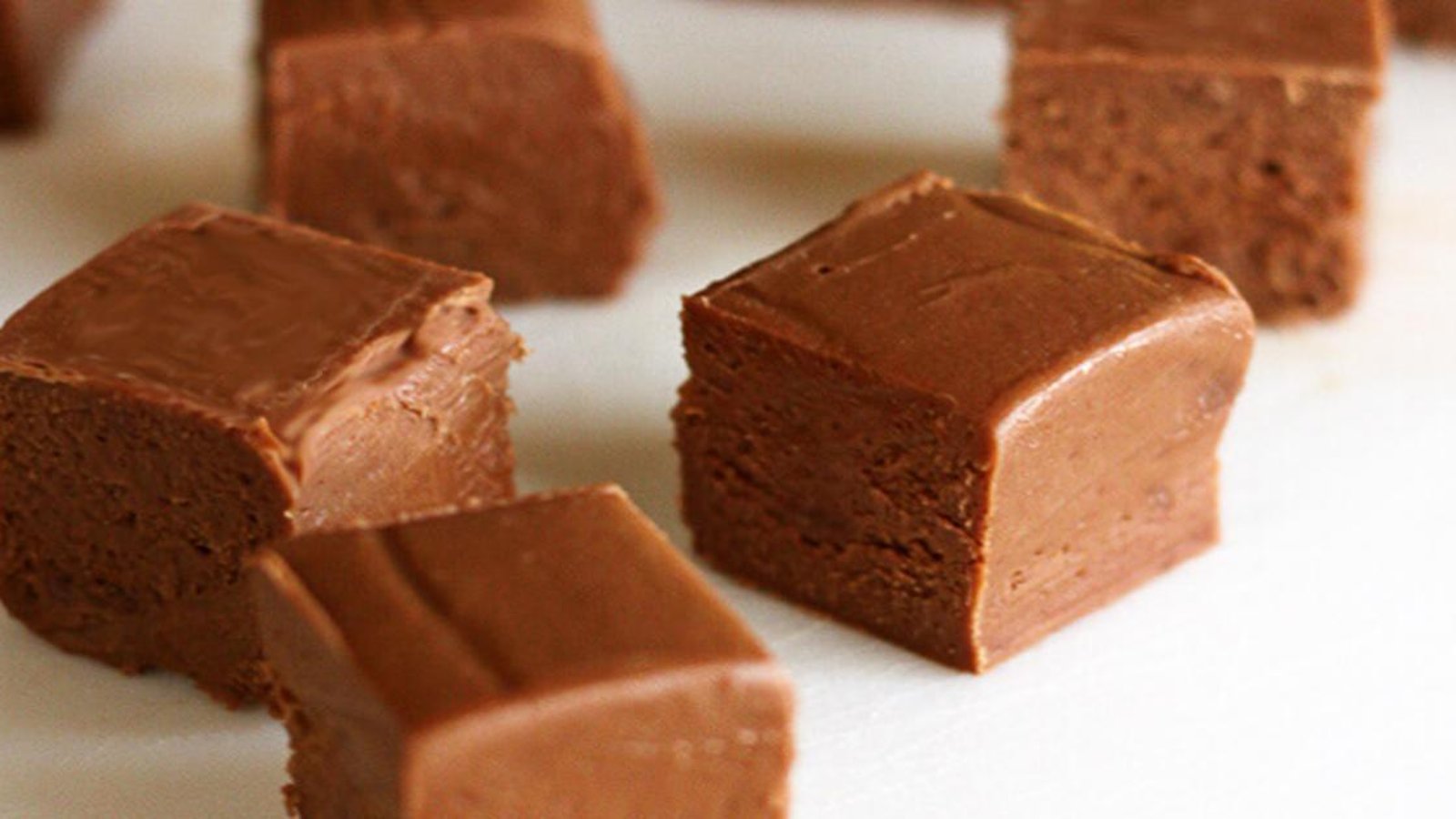 Recette Fudge chocolat-guimauve (facile, rapide)
