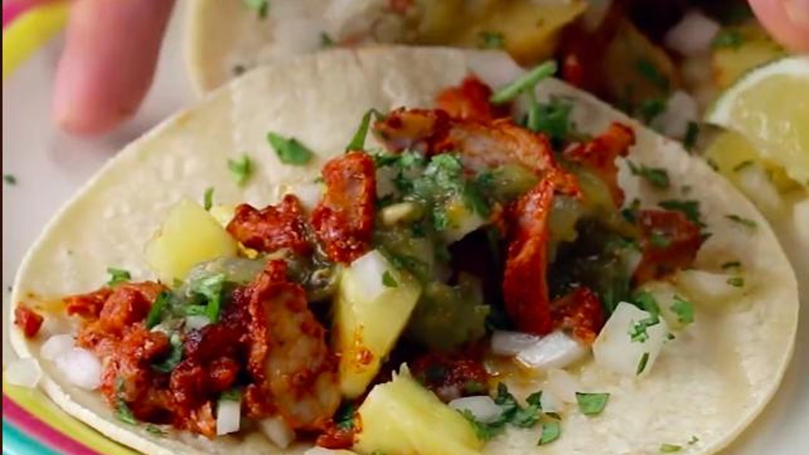 Tacos de porc braisé et ananas