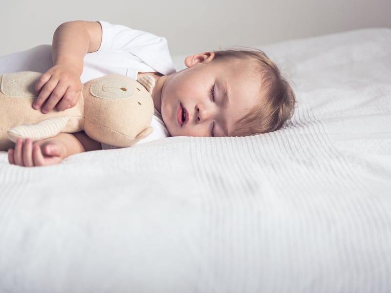 6 trucs pour endormir votre bambin rapidement et sans problème!